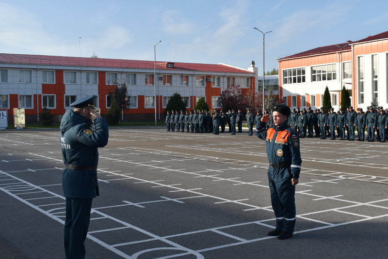 В спасательном центре прошло награждение