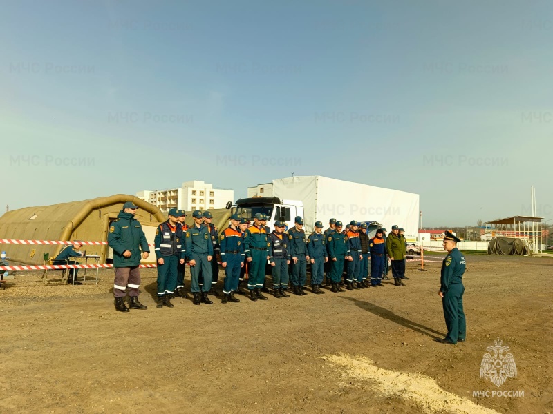 Полигонная практика  с военнослужащими роты РХБЗ.