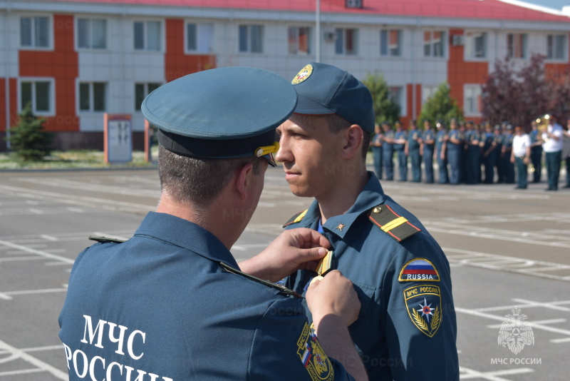 Проведение награждения личного состава во ознаменовании праздничного дня "День России"