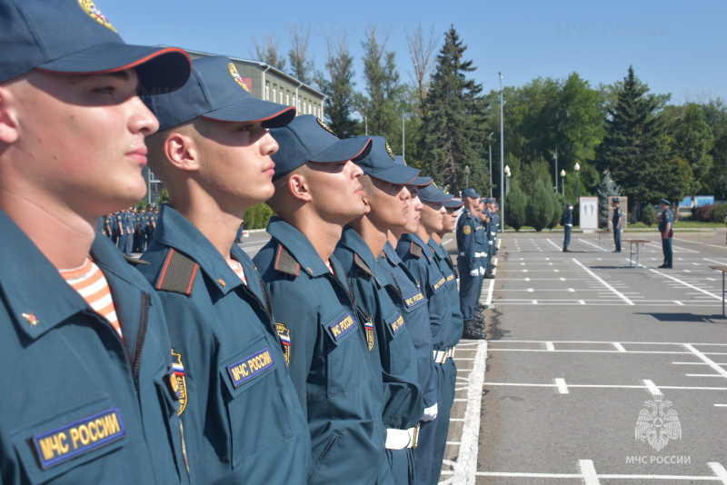 В Донском СЦ прошла торжественна церемония принятия присяги роты молодого пополнения на верность Отечеству.