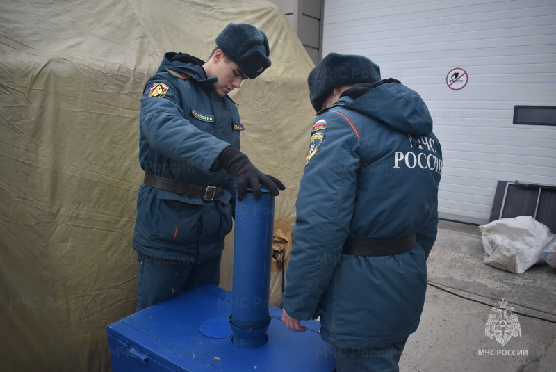 В Донском спасательном центре прошел смотр готовности пунктов обогрева.