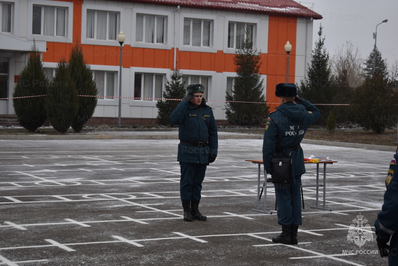 В Донском  спасательном центре прошли испытания на право присвоения (подтверждения) классной квалификации «1, 2, 3 класс»