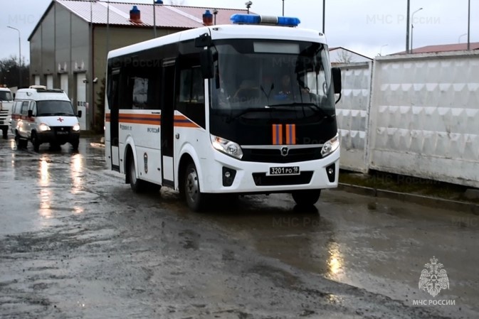 2-ой эшелон аэромобильной группировки в количестве 50 человек личного состава и 12 единиц техники убыл в Краснодарский край для ликвидации последствий разлива нефтепродуктов.