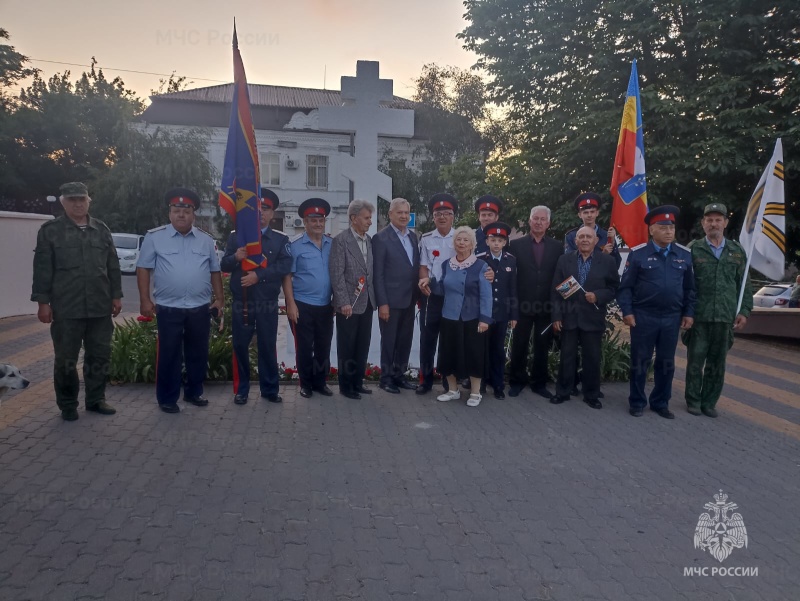 Ветераны СЦ и военнослужащие по призыву приняли участие в патриотической акции – Вахта памяти “День памяти и скорби – день начала Великой Отечественной войны”.