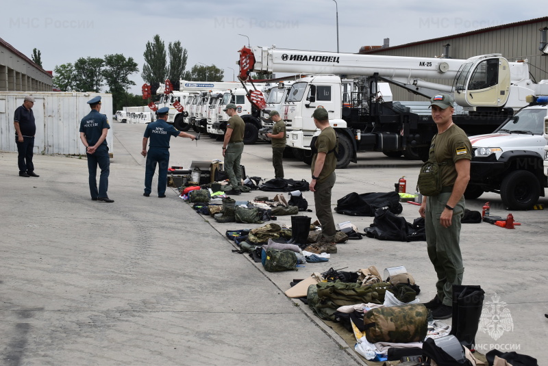 Начальником центра проведен смотр военнослужащих СГППВР перед убытием в служебную командировку.