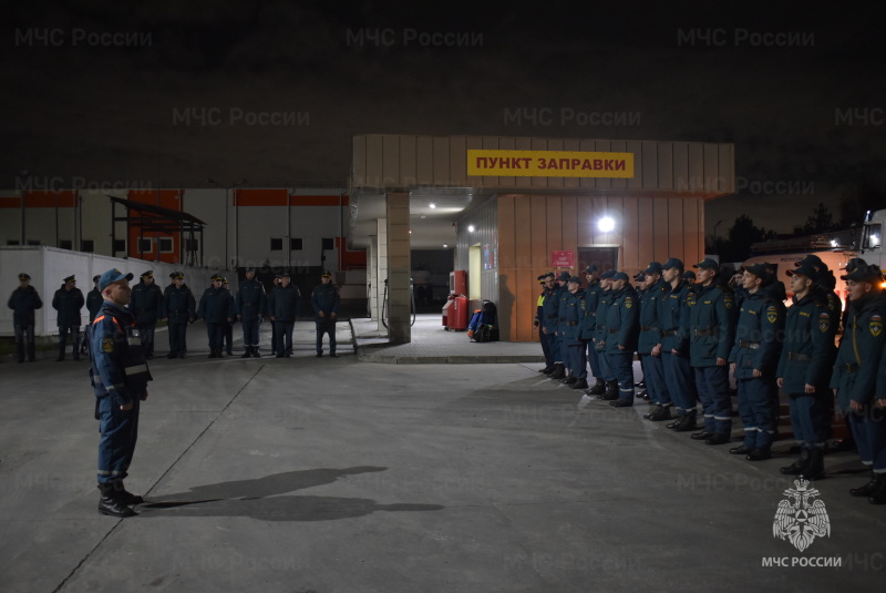 Аэромобильная группировка спасательного центра убыла в краснодарский край, город Анапу, для выполнения задач по предназначению.