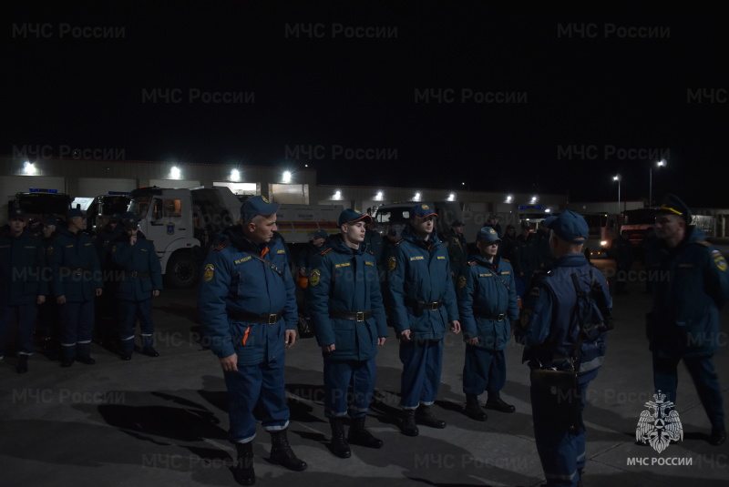 Аэромобильная группировка спасательного центра убыла в краснодарский край, город Анапу, для выполнения задач по предназначению.
