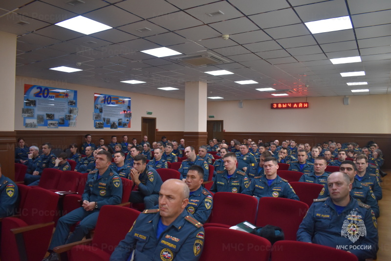 Под руководством начальника спасательного центра подведены итоги за ноябрь.