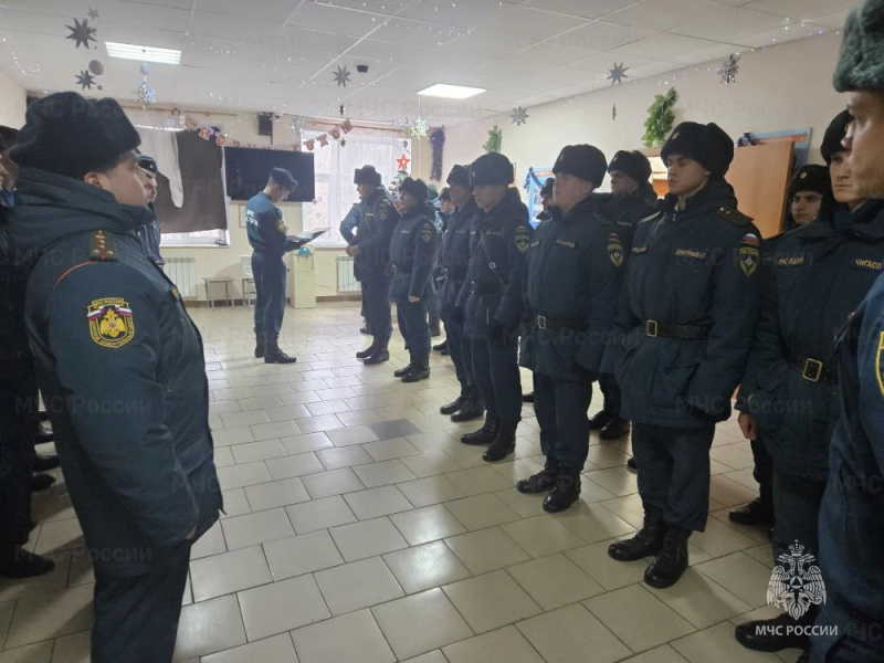 В спасательном центре проведено занятие с личным составом на тему «Действия роты при подъеме по боевой тревоге».