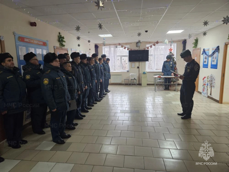 В спасательном центре проведено занятие с личным составом на тему «Действия роты при подъеме по боевой тревоге».