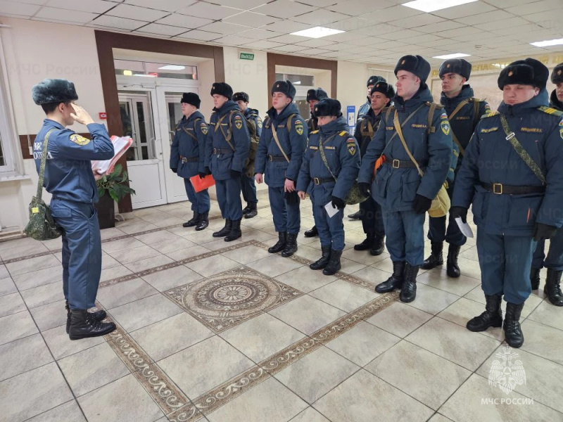 Проведение занятий с личным составом спасательного центра по тактической подготовке.