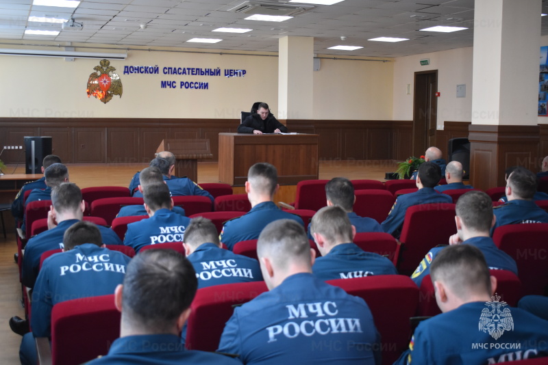 В рамках проведения месячника сплочения воинских коллективов, недели и единого дня правовых знаний, заместителем начальника отдела полиции по контролю за оборотом наркотиков, лейтенантом В.О. Демидовым было проведено занятие на тему: "Социальные и медицинские последствия употребления наркотических и психотропных веществ. Уголовная и административная ответственность за правонарушения, связанные с незаконным оборотом наркотиков.