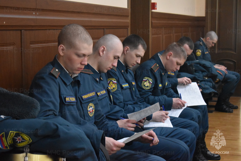 В спасательном центре прошел психологический опрос среди военнослужащих по призыву.