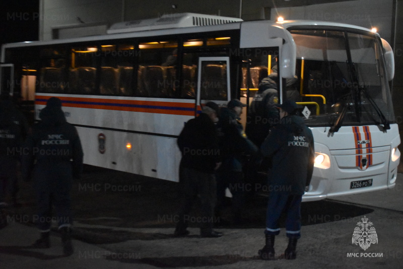 Под руководством начальника спасательного центра эшелон аэромобильной группировки убыла в Республику Дагестан.