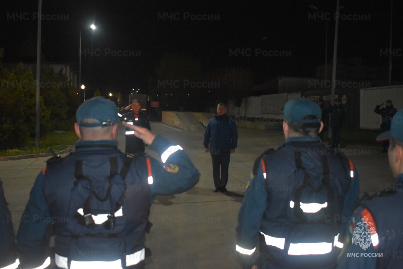 Под руководством начальника спасательного центра эшелон аэромобильной группировки убыла в Республику Дагестан.