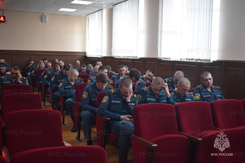 В спасательном центре прошел всероссийский экологический диктант для военнослужащих срочной службы и участников Молодежного совета.