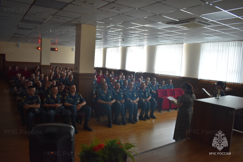 В актовом зале СЦ состоялась Вахта памяти "Тот самый длинный день в году", посвящённая Дню памяти и скорби.